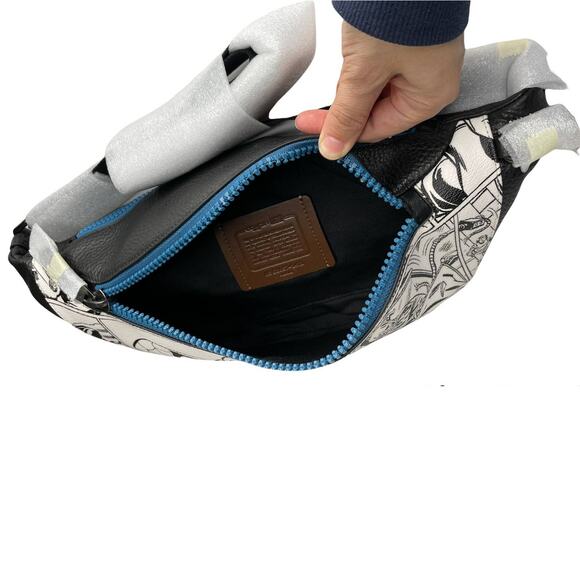 Coach Marvel Warren Belt Bag With Black and White Comic Book Print Fanny Pack - Picture 5 of 10